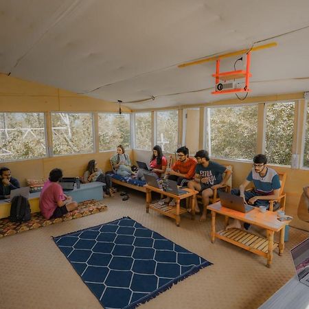 Mars Monkey Hostel & Cafe Manāli Εξωτερικό φωτογραφία