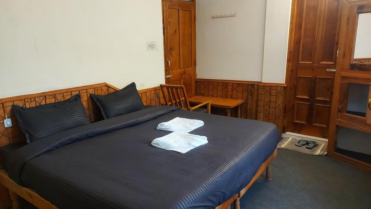 Mars Monkey Hostel & Cafe Manāli Εξωτερικό φωτογραφία