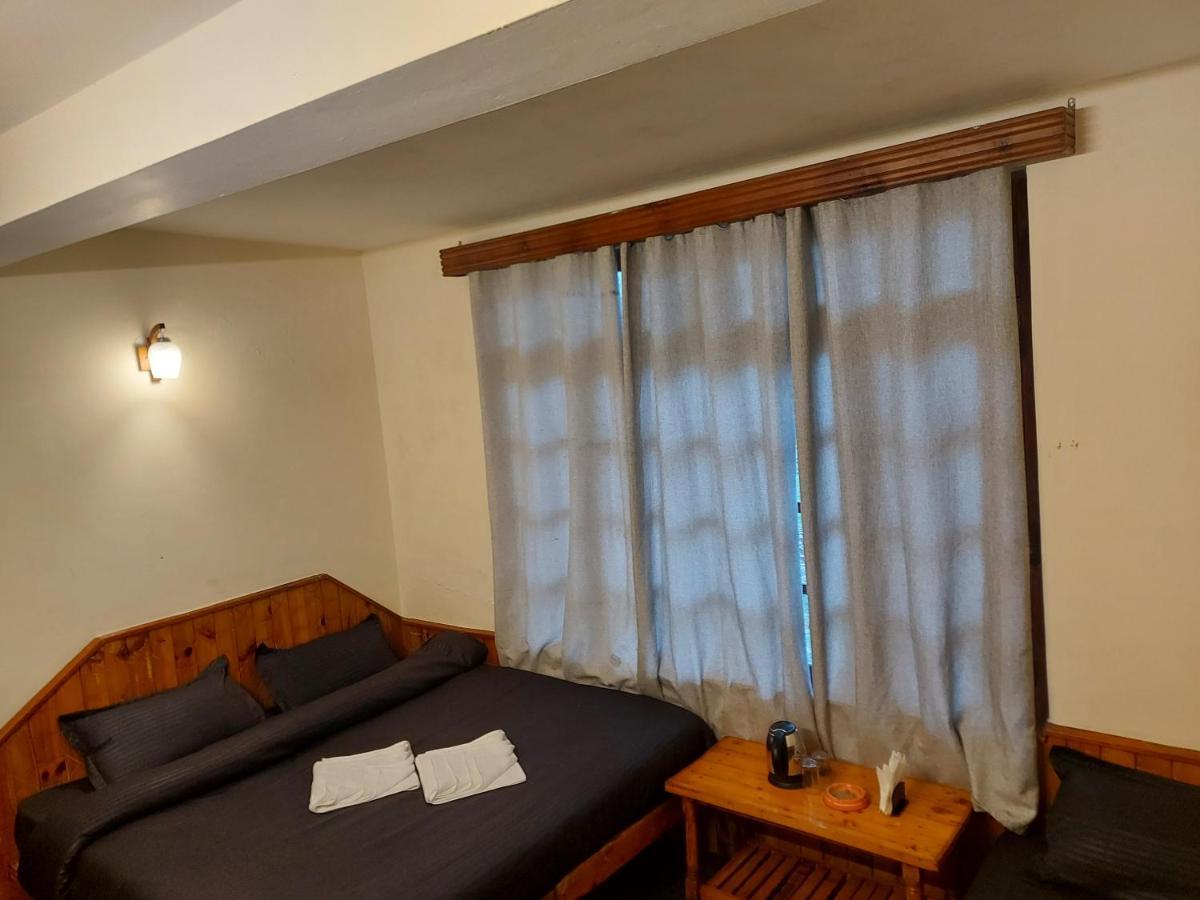Mars Monkey Hostel & Cafe Manāli Εξωτερικό φωτογραφία
